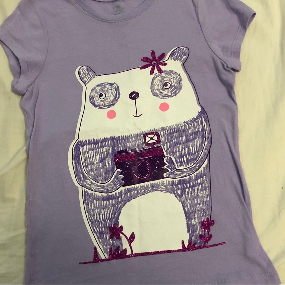 Graphic tee- Panda holding a camera